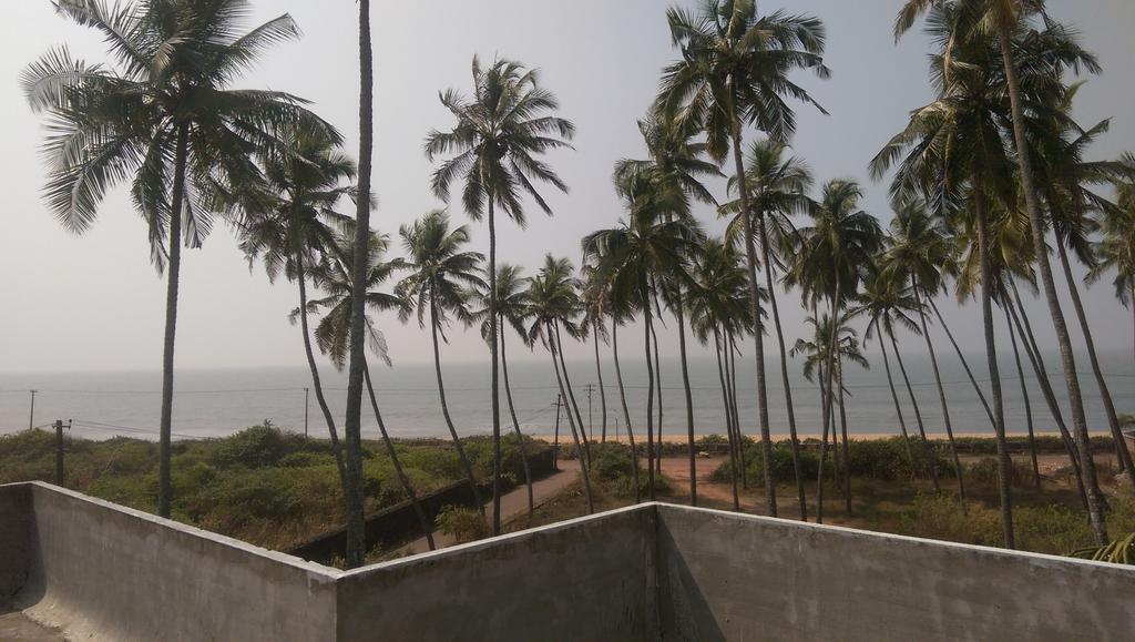 Sun N Tan Beach Home Stay Kannur Eksteriør billede