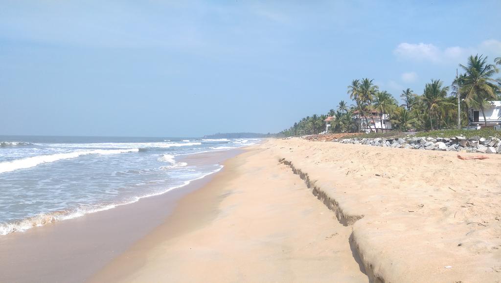 Sun N Tan Beach Home Stay Kannur Eksteriør billede